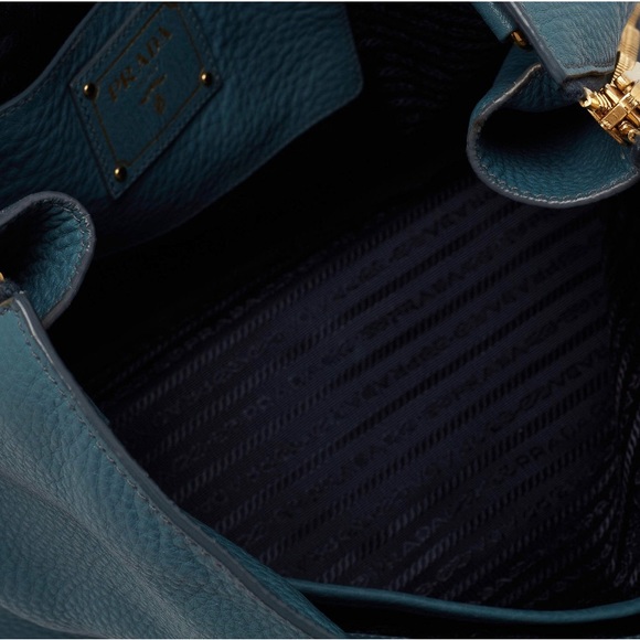 EUC Prada Vitello Daino Leather Side Zip Shopper tote - Picture 10 of 17